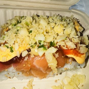 Queen V's Sushi Hive - Cheat roll - Sushi Bars Near Me - Tahoe City, California Queen V's Sushi Hive - Cheat roll - Sushi Bars Near Me - Tahoe City, California