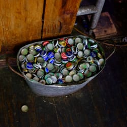 Buddy's - Bottle caps