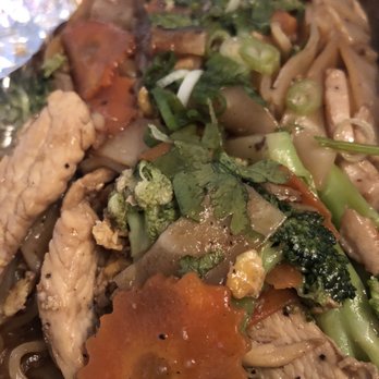 Thai Flavors - Fried Noodle - Thai Near Me - Iowa City, Iowa