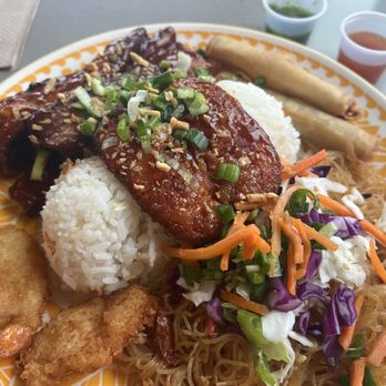 CheBogz - Island combo - Filipino Near Me - Seattle, Washington