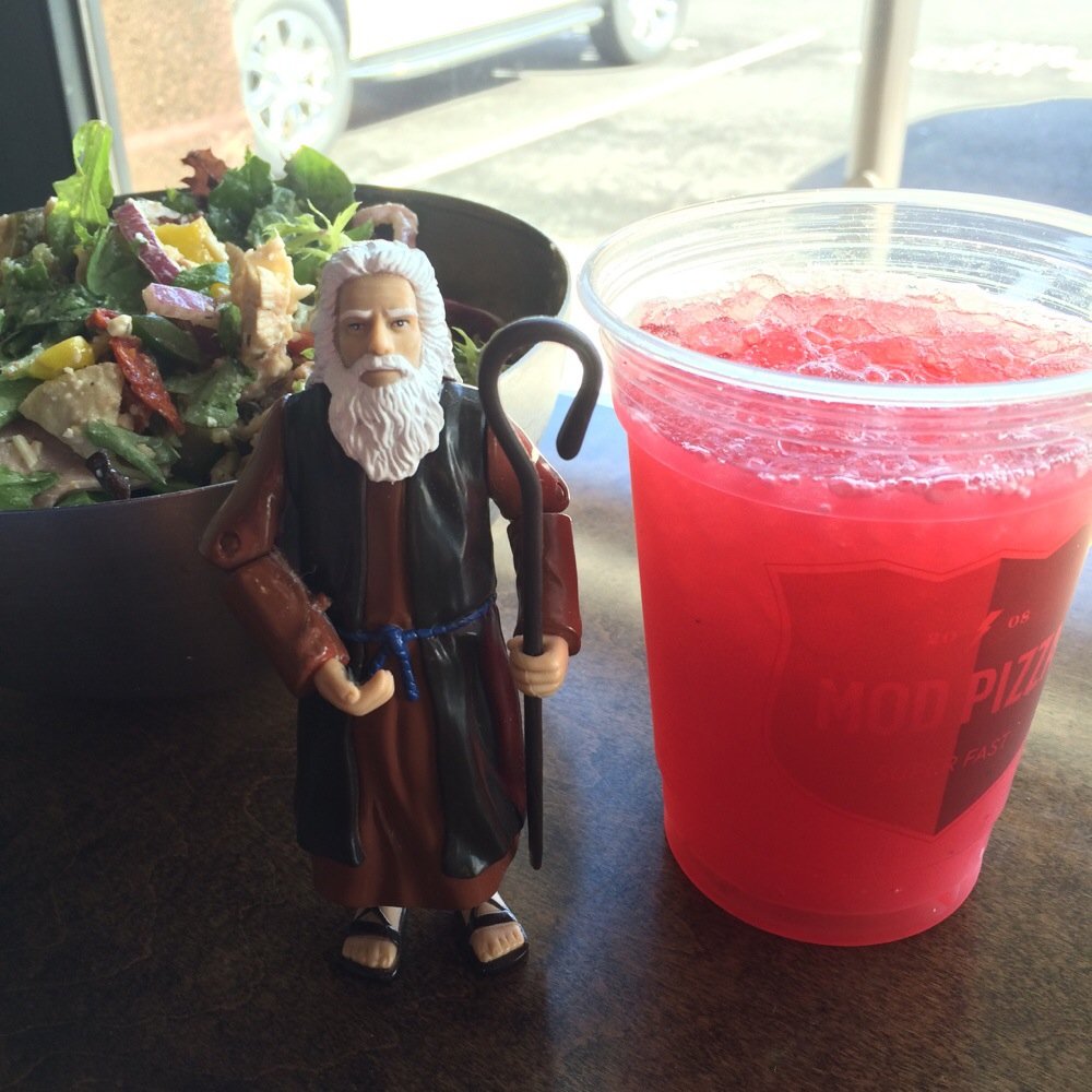 MOD Pizza - Parting of the red tea - Pizza Near Me - Issaquah, Washington