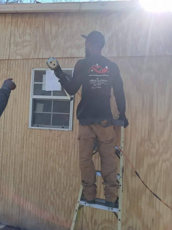 Slide of Robert Pettaway Roofing & Construction