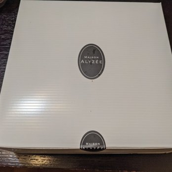 Maison Alyzee - Take home box - Bakeries Near Me - Mountain View, California