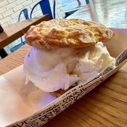 Gooey Butter Cake Cookies W/ Butter Brittle Cake Ice Cream