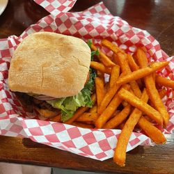 The Fillin' Station - Cadillac Burger