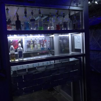 Mehanata - Ice cage - Dance Clubs Near Me - New York, New York