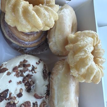 The Donut House - Donuts Near Me - Fort Mill, South Carolina