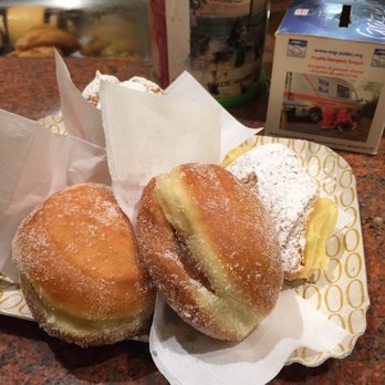 Tonolo - Crema or jelly? - Cafes Near Me - Venezia, VE