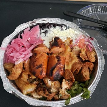 La Vecina - Chicken, chorizo & chicharrón! - Cocktail Bars Near Me - Astoria, New York La Vecina - Chicken, chorizo & chicharrón! - Cocktail Bars Near Me - Astoria, New York