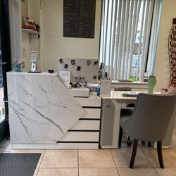 Flora Nails & Spa Studio - Online Booking Available