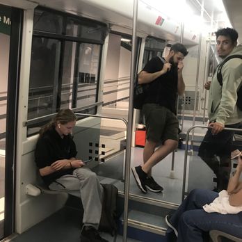 Funicular de Montjuïc - Public Transportation Near Me - Barcelona, B