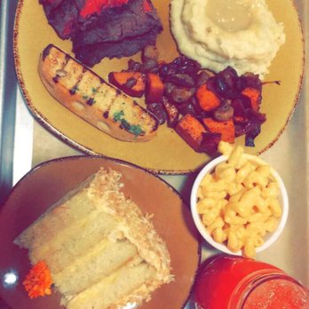 Urban Plates - $28 : Chimmichurri steak with mashed and sweet potatoes with mushrooms, Mac n'cheese (delicious), strawberry lemonade, coconut lemon cake - New American Near Me - Brea, California
