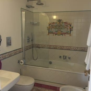 Residenza Luce - bathroom - Residences Near Me - Scala, SA