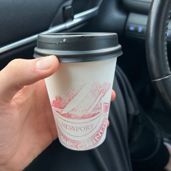 Coffee Grinder - Medium white chocolate mocha - Coffee & Tea Near Me - Newport, Rhode Island Coffee Grinder - Medium white chocolate mocha - Coffee & Tea Near Me - Newport, Rhode Island