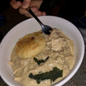 Reclaimed Bar and Restaurant - Buttermilk Biscuit & Braised Chicken (amazing comfort food) - Music Venues Near Me - Chicago, Illinois Reclaimed Bar and Restaurant - Buttermilk Biscuit & Braised Chicken (amazing comfort food) - Music Venues Near Me - Chicago, Illinois
