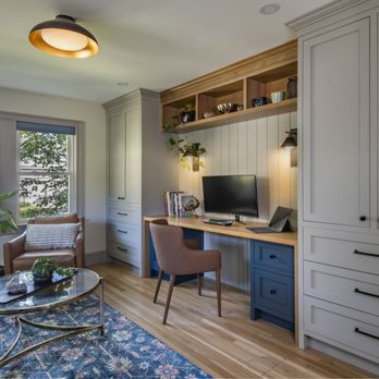 Feinmann - Sunlit Order -- Custom home office with built-in desk and cabinetry, Winchester MA - General Contractors Near Me - Lexington, Massachusetts Feinmann - Sunlit Order -- Custom home office with built-in desk and cabinetry, Winchester MA - General Contractors Near Me - Lexington, Massachusetts