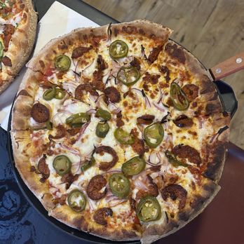 Coyote Pizzeria - Small chorizo pizza - Pizza Near Me - Auburn, California