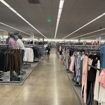 Nordstrom Rack - Clothes - Department Stores Near Me - Costa Mesa, California