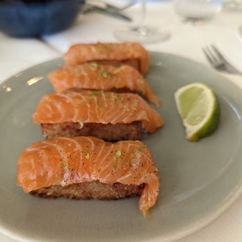Le Chardenoux - Salmon Crispy Rice - no - French Near Me - Paris, 01