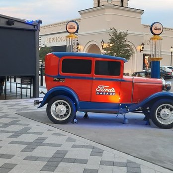Ford's Garage Gainesville - Burgers Near Me - Gainesville, Florida Ford's Garage Gainesville - Burgers Near Me - Gainesville, Florida