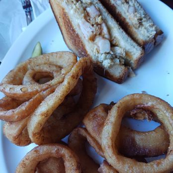 The Hard Yacht Cafe - Fisherman's Grilled cheese with onion rings. - American Near Me - Dundalk, Maryland