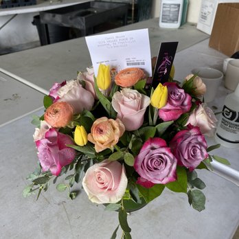 Lexis Florist - Florists Near Me - Houston, Texas