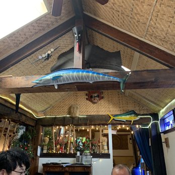 Flying Fish & Grill - Interior - Seafood Near Me - Half Moon Bay, California