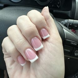 Aladdin Nail & Spa - Full set French tip gel