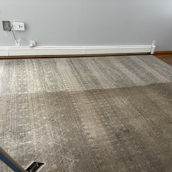 Bronco Pro Kleen Carpet Cleaning Denver - You can see here the before & after on this area rug-- looks sooo much better! - Carpet Cleaning Near Me - Denver, Colorado Bronco Pro Kleen Carpet Cleaning Denver - You can see here the before & after on this area rug-- looks sooo much better! - Carpet Cleaning Near Me - Denver, Colorado