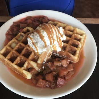 Lucky's Cafe - Coffee & Tea Near Me - Cleveland, Ohio