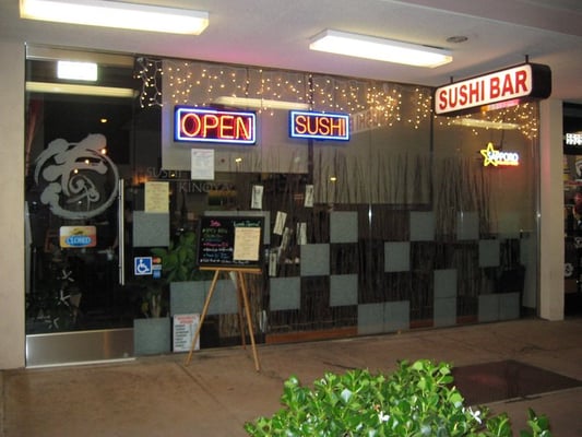 Sushi Kinoya by null