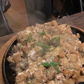 Tselogs - Tofu Sisig on a sizzling platter - Filipino Near Me - Daly City, California