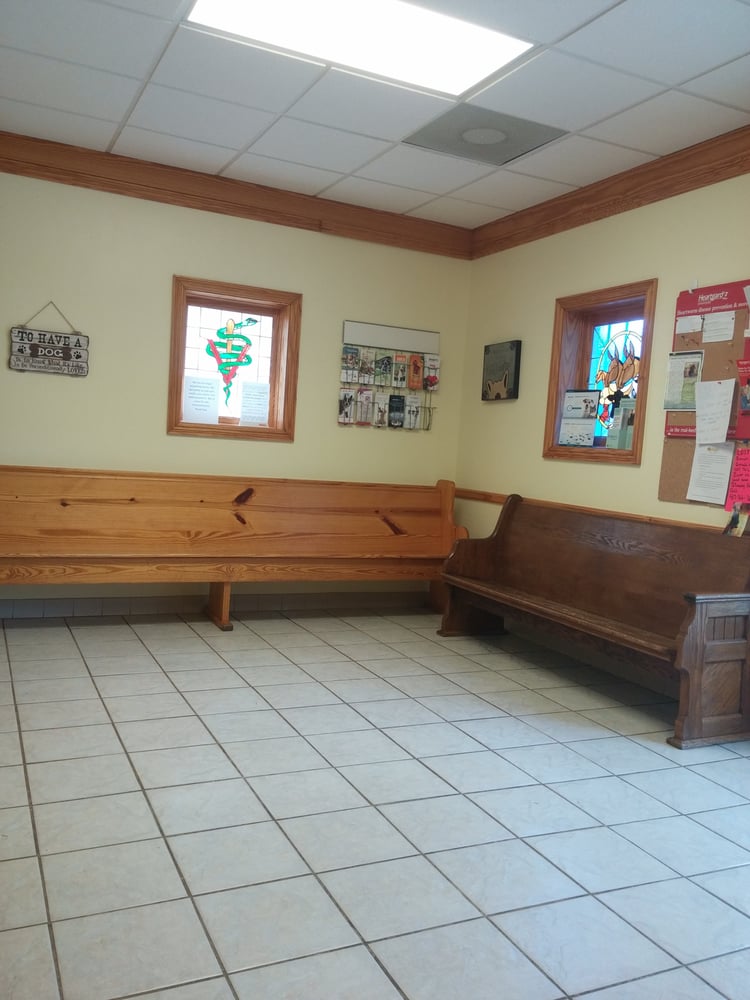 EAST LAKE VETERINARY HOSPITAL Updated August 2024 19 Reviews 86