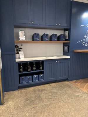 Daily Provisions - Rockefeller Center by null