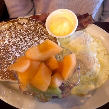 First and Union Kitchen - Breakfast & Brunch Near Me - Snohomish, Washington