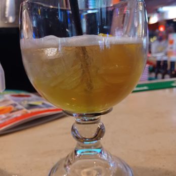 Applebee's Grill + Bar - Long Island Iced Tea - Sports Bars Near Me - Bronx, New York
