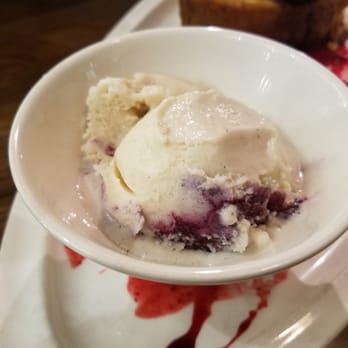 Central Kitchen + Bar - Better shot of Blueberry Ice Cream. Great portion. Very tasty. - Gastropubs Near Me - Detroit, Michigan