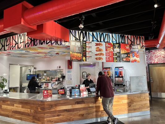 Dave's Hot Chicken by null
