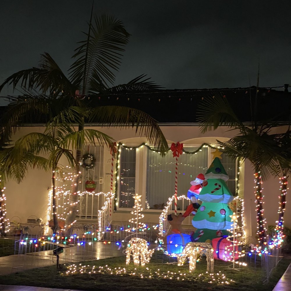 Christmas Circle - Local Flavor Near Me - Chula Vista, California Christmas Circle - Local Flavor Near Me - Chula Vista, California