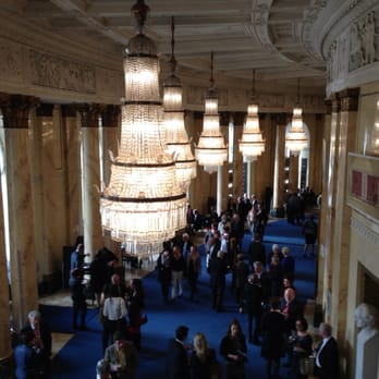 Oper Stuttgart - erster rang foyer - Opera & Ballet Near Me - Stuttgart, BW