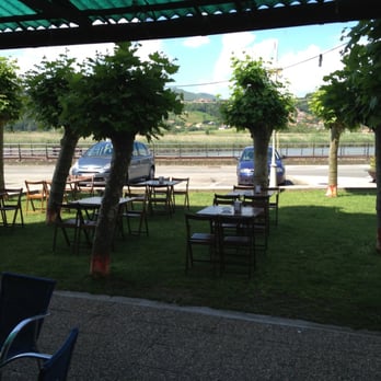 Bar Rio Sella - Spanish Near Me - Ribadesella, O