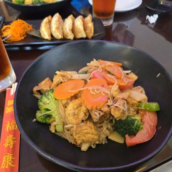 Tamarind Thai Cuisine - Crazy noodle, spice level 2 (I've had level 3, it was no joke) - Thai Near Me - Latham, New York