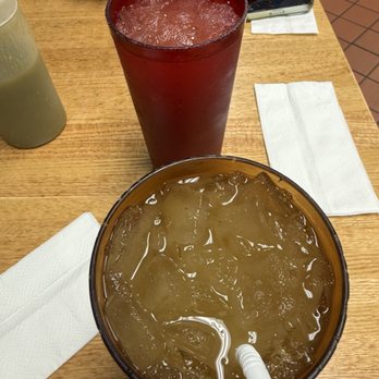 Perla's Taqueria - Guava & Mango (bottom) agua frescas - Mexican Near Me - Mission Viejo, California Perla's Taqueria - Guava & Mango (bottom) agua frescas - Mexican Near Me - Mission Viejo, California
