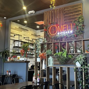 OMELI Kitchen - Ambiance - Vietnamese Near Me - Fullerton, California