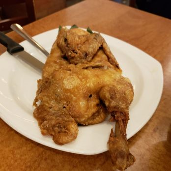 Max's Restaurant - Dillingham - Half chicken - Filipino Near Me - Honolulu, Hawaii Max's Restaurant - Dillingham - Half chicken - Filipino Near Me - Honolulu, Hawaii