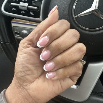 LR Nail - Nail Salons Near Me - Albany, New York