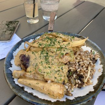 Bearcat CBD - Farro bowl - Coffee & Tea Near Me - New Orleans, Louisiana Bearcat CBD - Farro bowl - Coffee & Tea Near Me - New Orleans, Louisiana