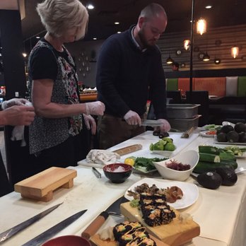 Healthy Options Cooking Classes - Sushi-Rolling Class - Cooking Classes Near Me Healthy Options Cooking Classes - Sushi-Rolling Class - Cooking Classes Near Me