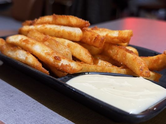 Seven Sushi & Robata by null