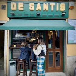 De Santis